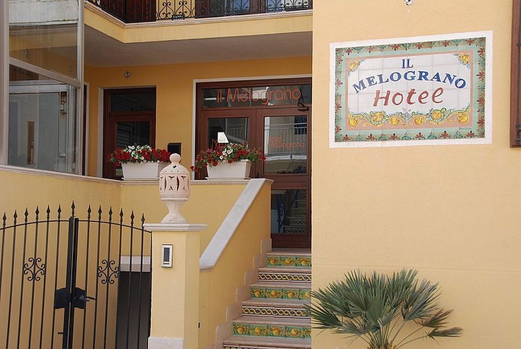 Hotel Il Melograno San Vito Lo Capo Exterior photo